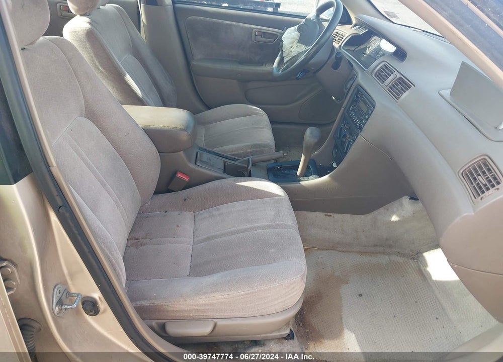1999 TOYOTA CAMRY VIN: JT2BF22K3X0158854