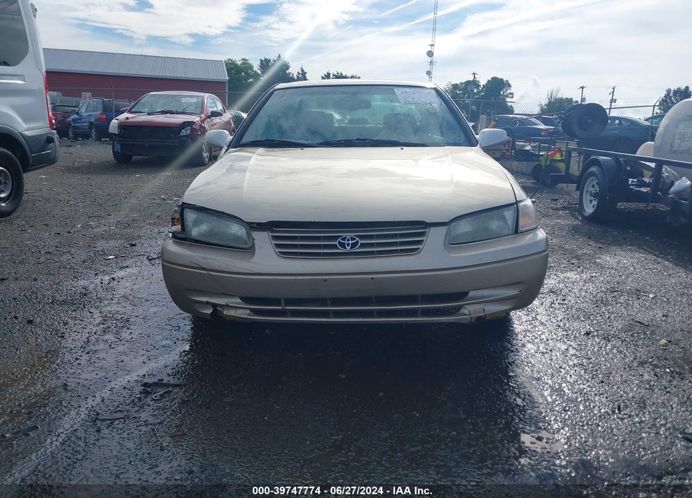 1999 TOYOTA CAMRY VIN: JT2BF22K3X0158854
