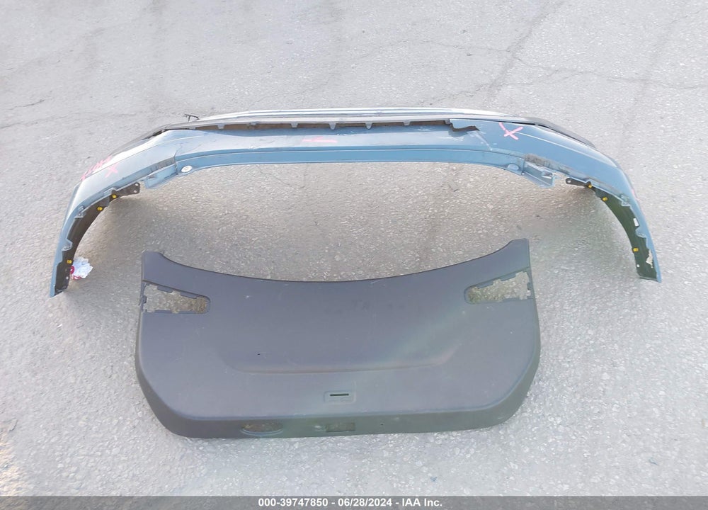 2022 HYUNDAI KONA ELECTRIC LIMITED VIN: KM8K53AG1NU136771