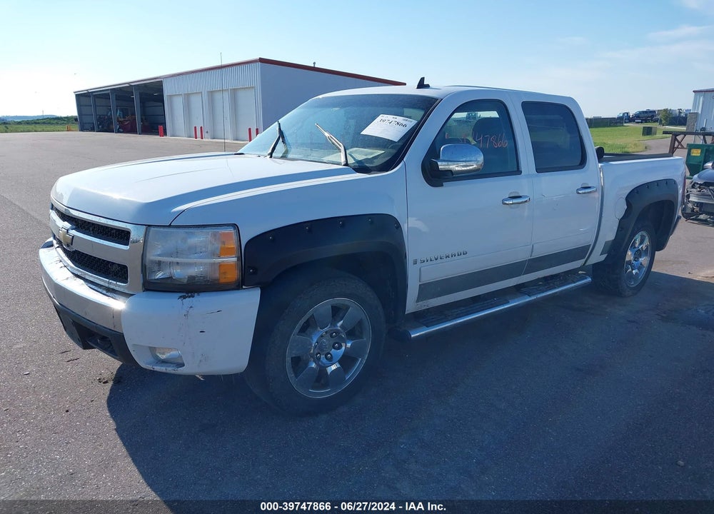 2008 CHEVROLET SILVERADO 1500 LT1 VIN: 2GCEK133681123037