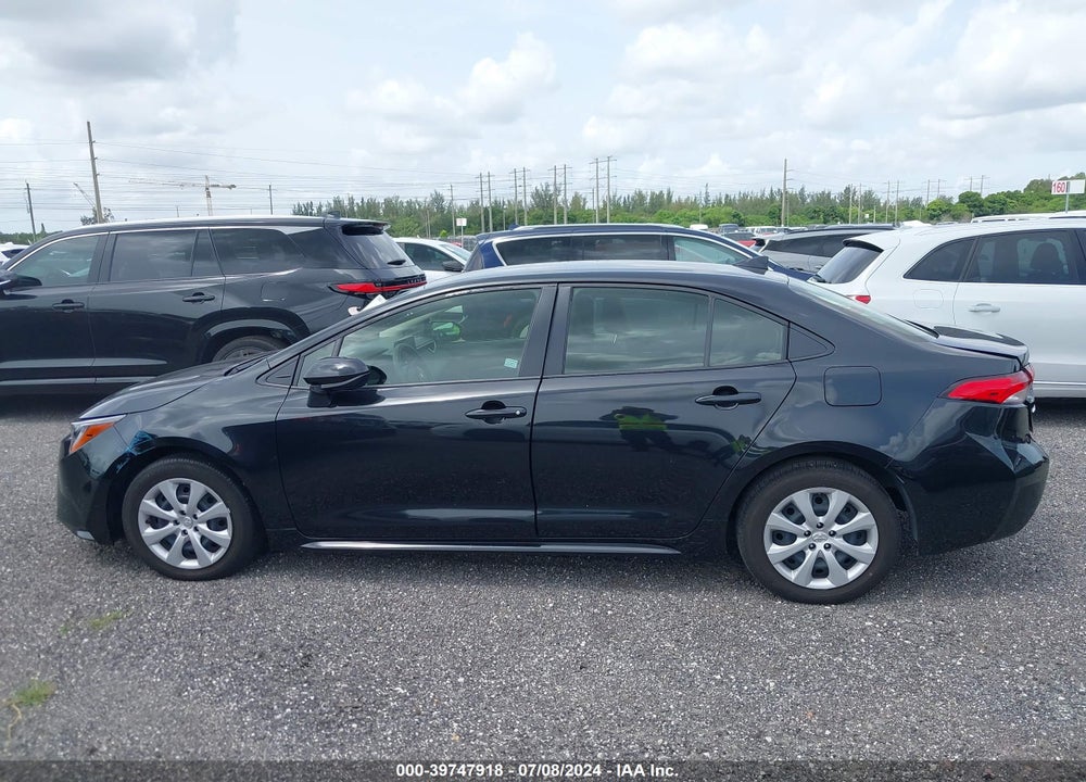 2022 TOYOTA COROLLA LE VIN: JTDEPMAE0NJ216032
