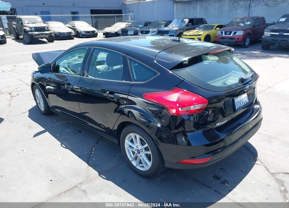 2018 FORD FOCUS SE VIN: 1FADP3K22JL236670