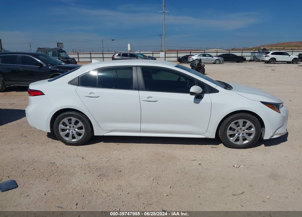 2020 TOYOTA COROLLA LE VIN: 5YFEPRAE3LP035710
