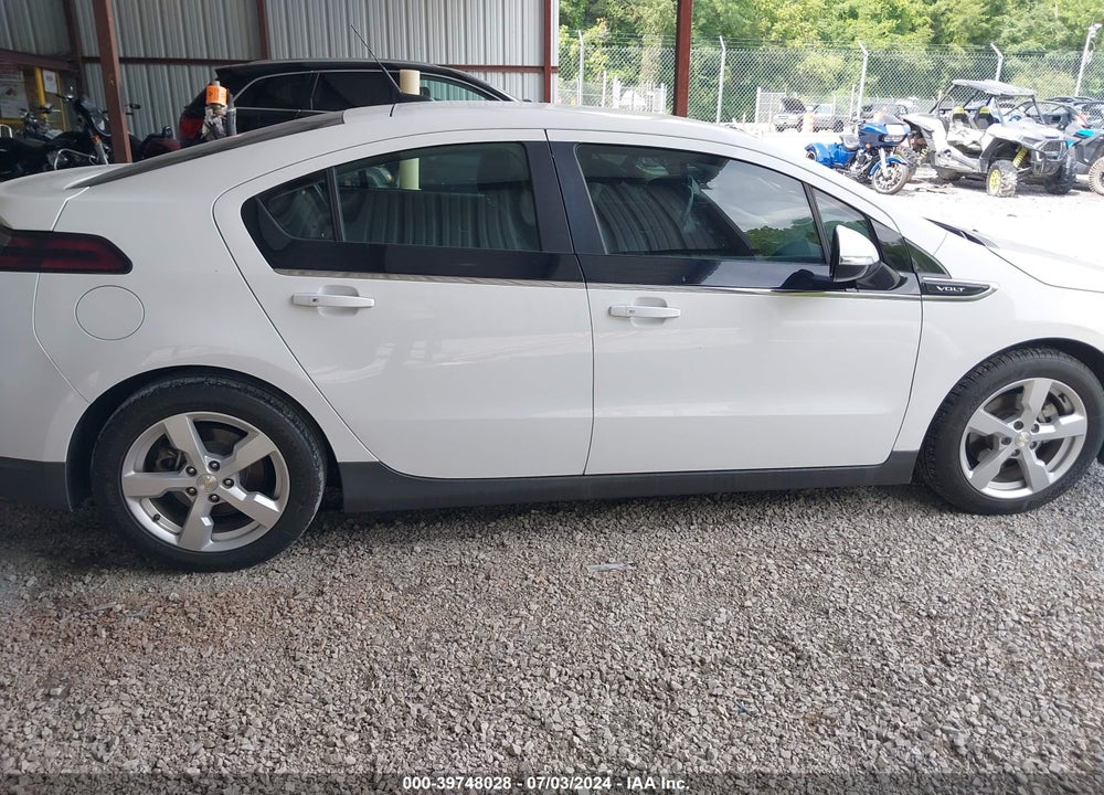 2014 CHEVROLET VOLT VIN: 1G1RA6E40EU142134
