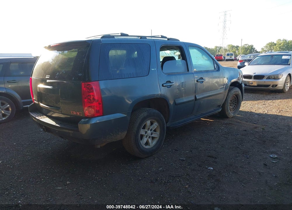 2008 GMC YUKON SLT VIN: 1GKFK13048J151049