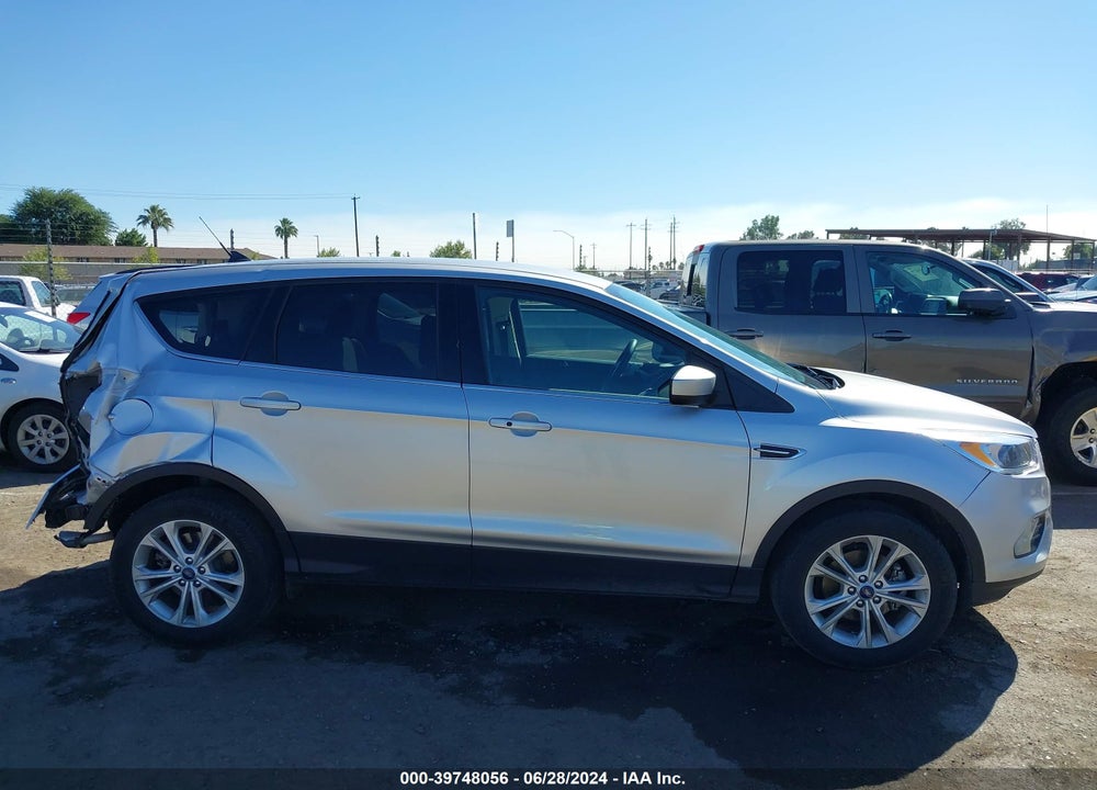2019 FORD ESCAPE SE VIN: 1FMCU0GD2KUA63697