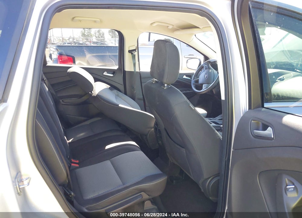 2019 FORD ESCAPE SE VIN: 1FMCU0GD2KUA63697