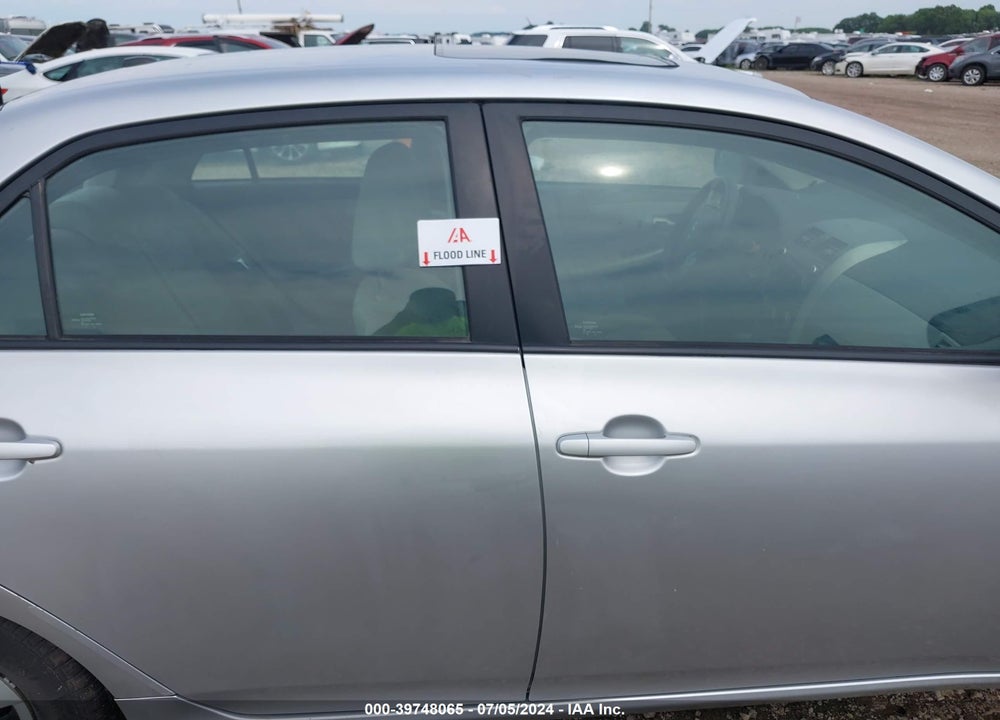 2011 TOYOTA COROLLA LE VIN: 2T1BU4EE9BC744228