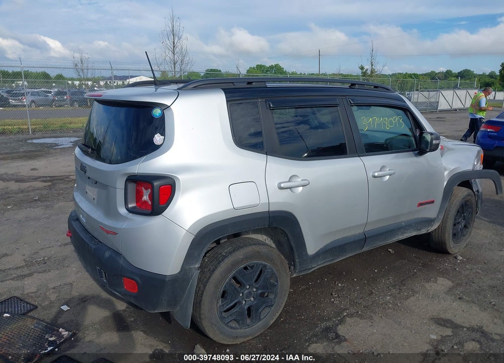 2018 JEEP RENEGADE TRAILHAWK 4X4 VIN: ZACCJBCB5JPG74451