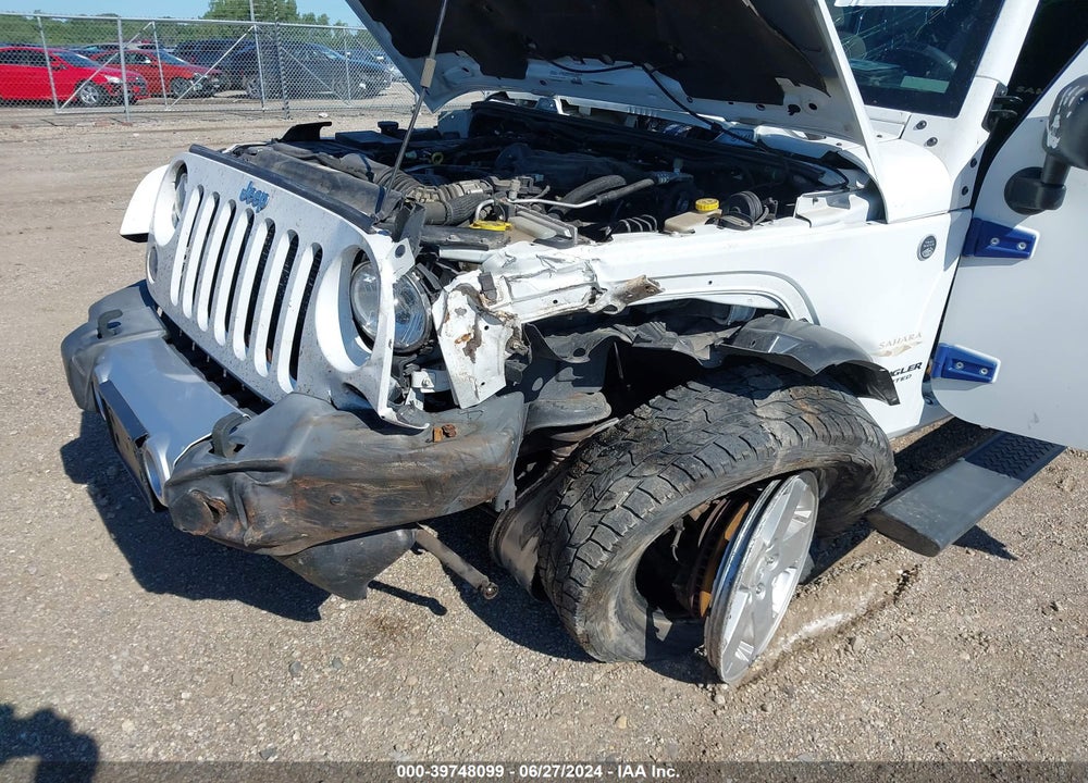 2015 JEEP WRANGLER UNLIMITED SAHARA VIN: 1C4BJWEG3FL674522