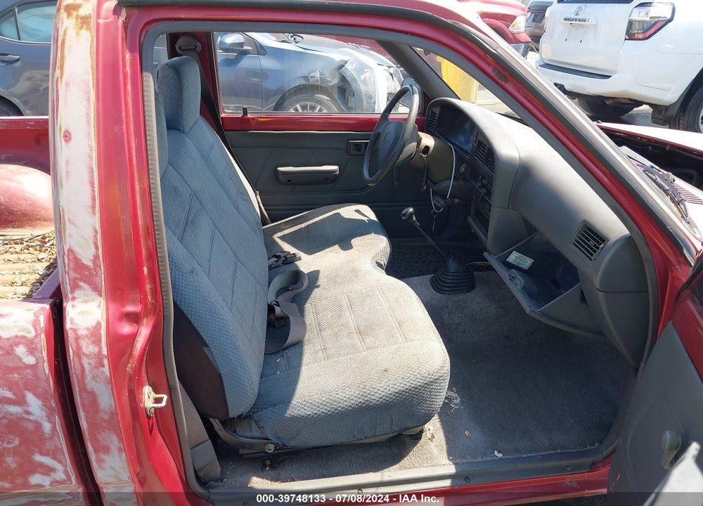 1992 TOYOTA PICKUP 1/2 TON SHORT WHLBASE STB VIN: 4TARN81A3NZ034382