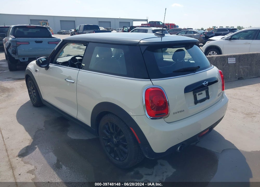 2018 MINI HARDTOP COOPER/OXFORD EDITION VIN: WMWXP5C57J2G63389