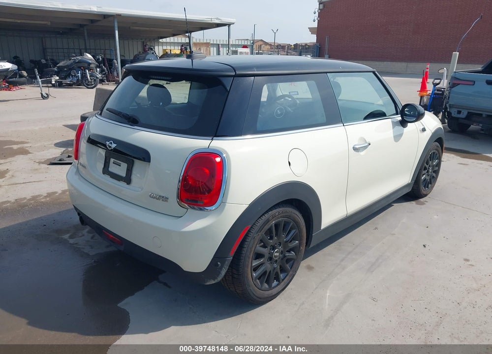 2018 MINI HARDTOP COOPER/OXFORD EDITION VIN: WMWXP5C57J2G63389