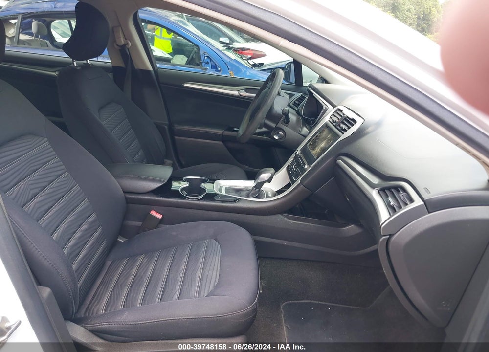 2016 FORD FUSION SE VIN: 1FA6P0HD5G5129738