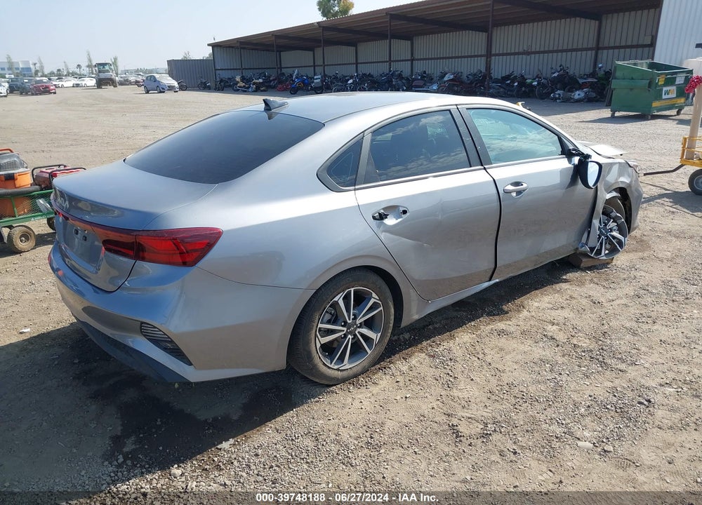 2023 KIA FORTE LXS VIN: 3KPF24AD2PE687187