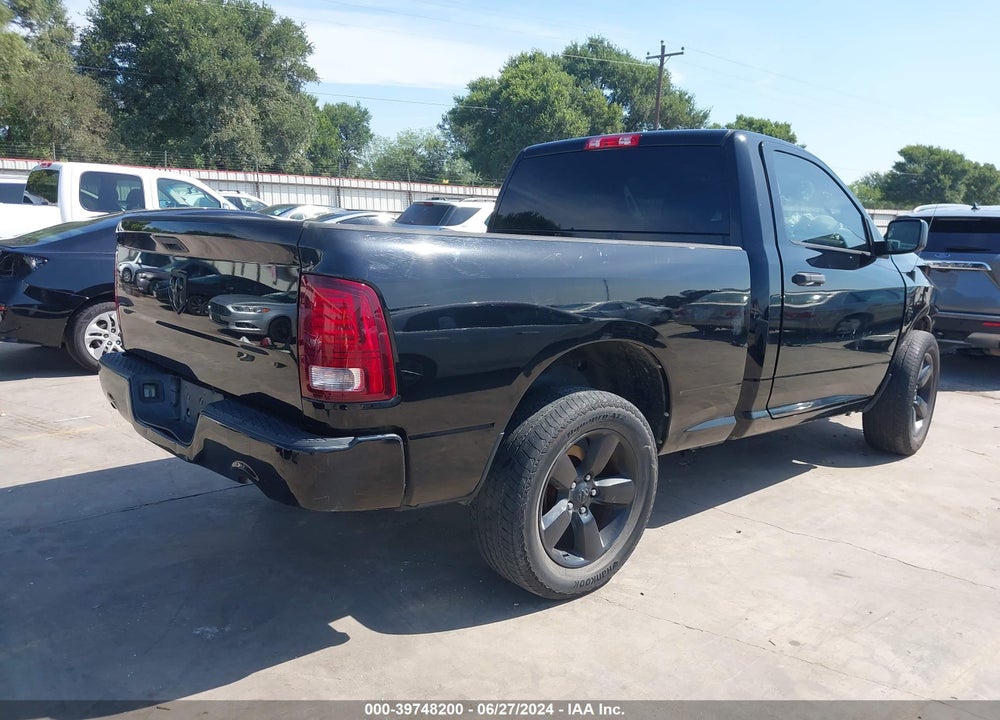 2014 RAM 1500 EXPRESS VIN: 3C6JR6AT4EG262684
