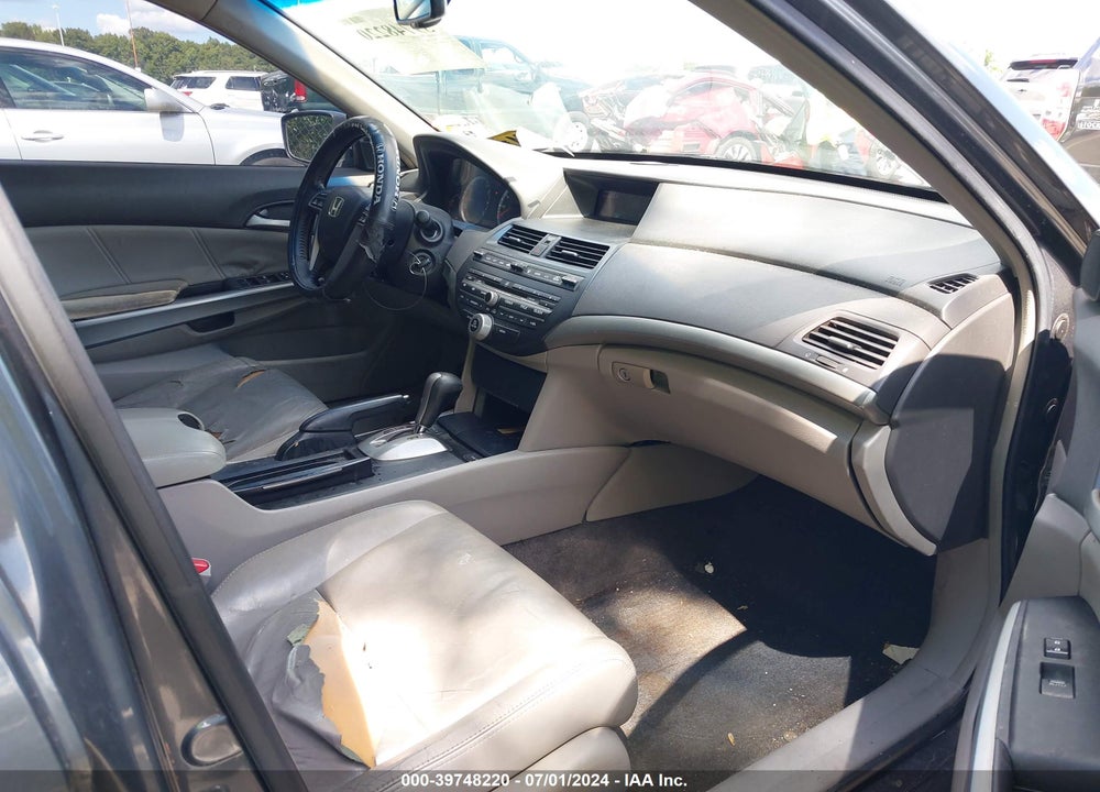 2008 HONDA ACCORD 2.4 EX-L VIN: 1HGCP26858A083224