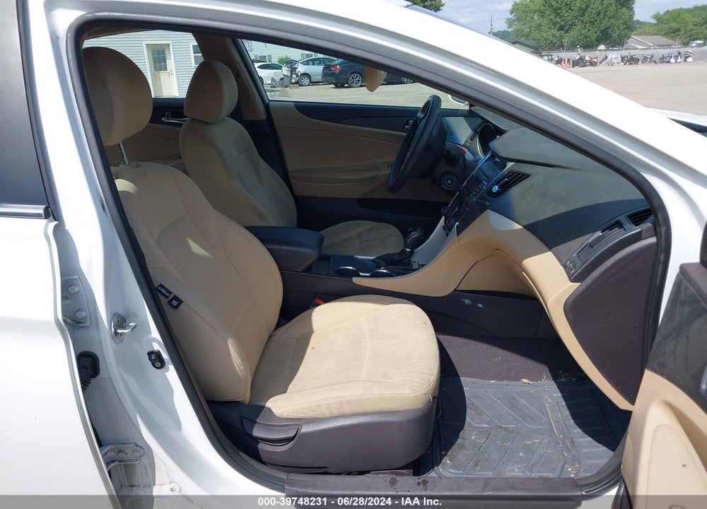 2011 HYUNDAI SONATA GLS VIN: 5NPEB4AC5BH169548