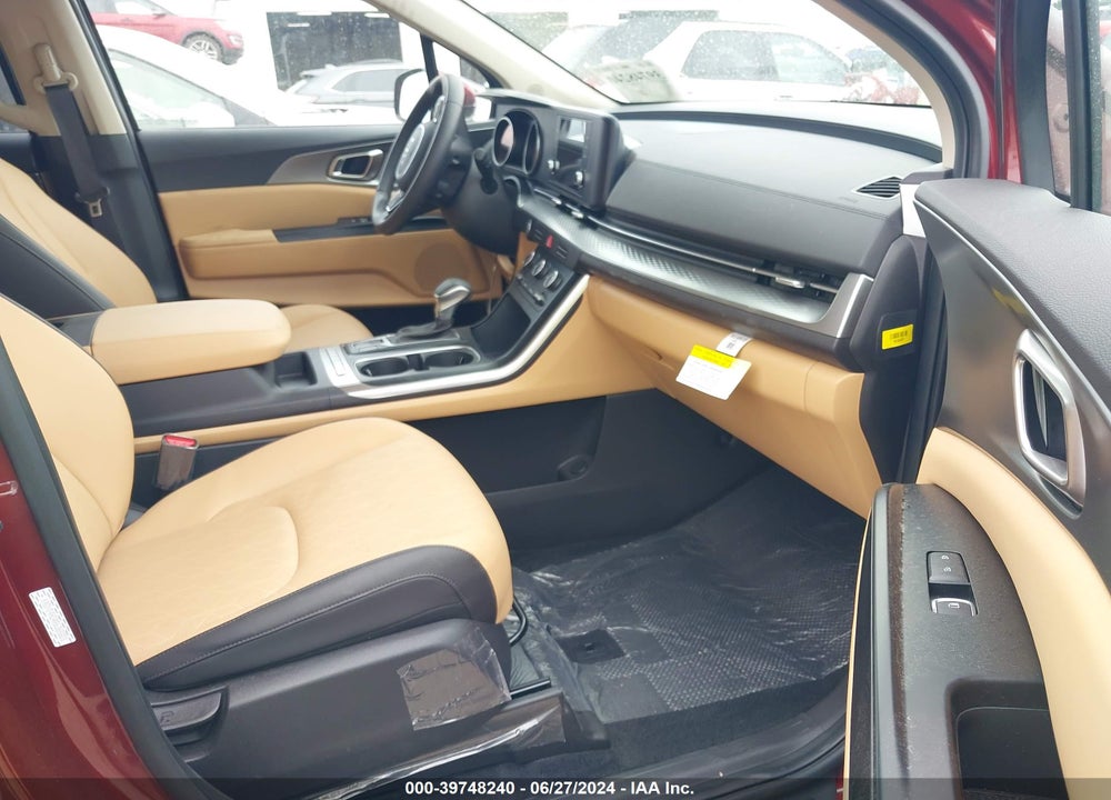 2024 KIA CARNIVAL MPV LX SEAT PACKAGE VIN: KNDNB4H34R6365801