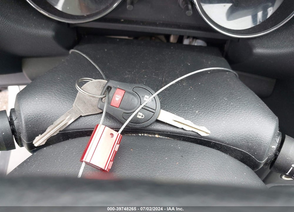 2013 NISSAN ROGUE S VIN: JN8AS5MV8DW600757