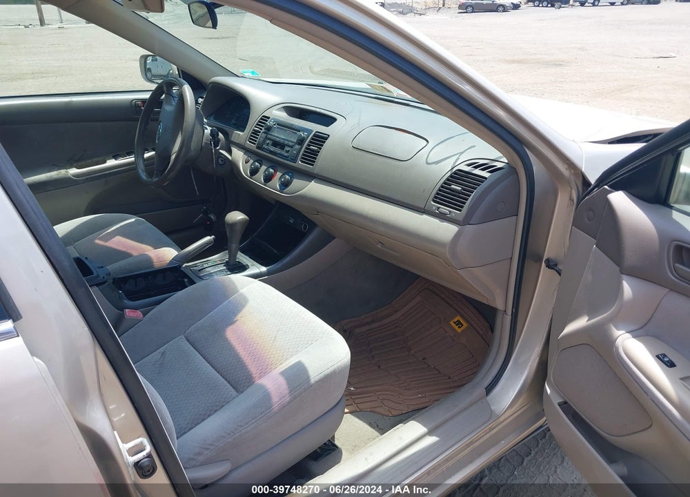 2004 TOYOTA CAMRY LE VIN: 4T1BE32K44U830520
