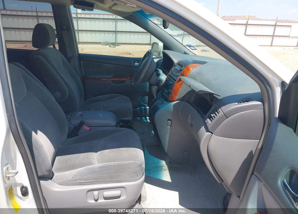 2006 TOYOTA SIENNA XLE VIN: 5TDZA22C26S413597