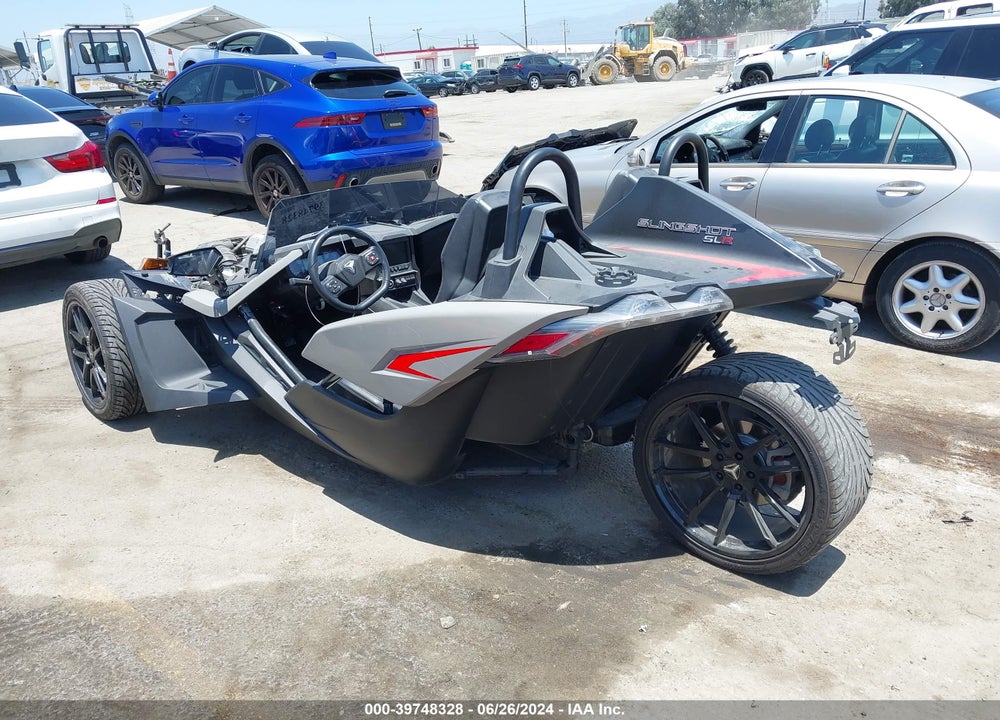 2022 POLARIS SLINGSHOT SLR VIN: 57XAAFHBXN8149641