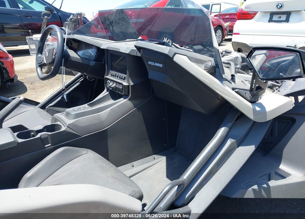 2022 POLARIS SLINGSHOT SLR VIN: 57XAAFHBXN8149641