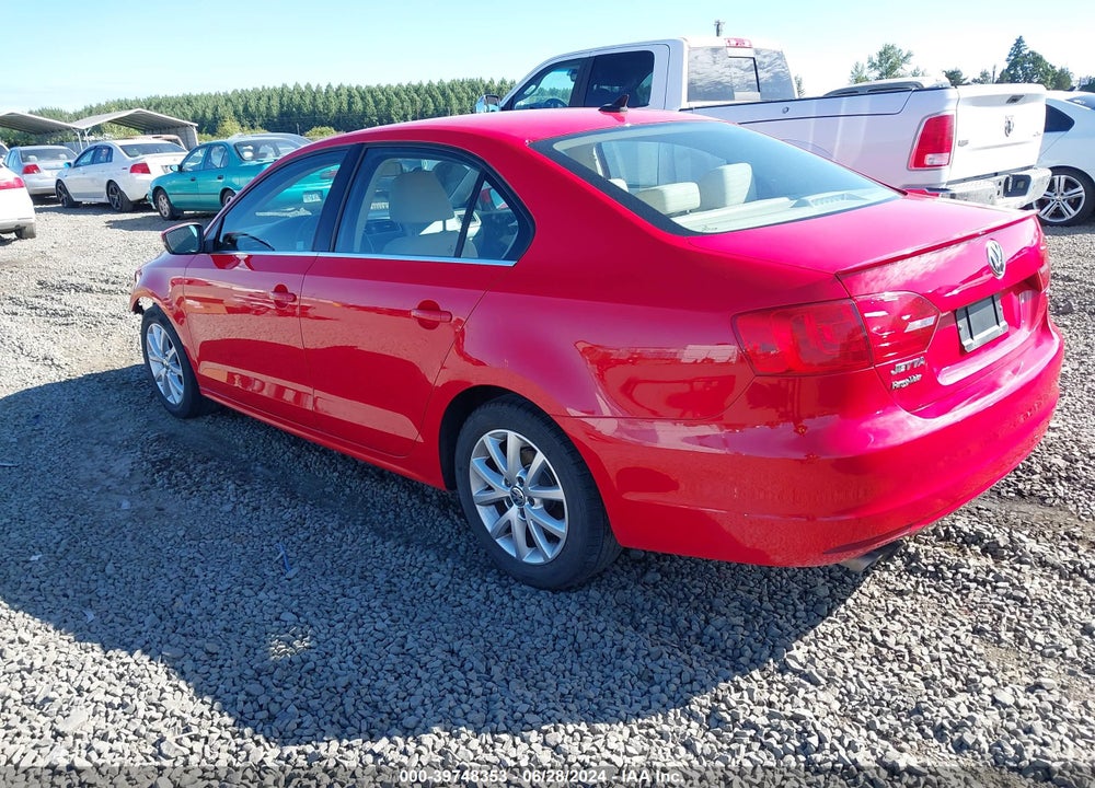 2014 VOLKSWAGEN JETTA 1.8T SE VIN: 3VWD17AJ8EM399787