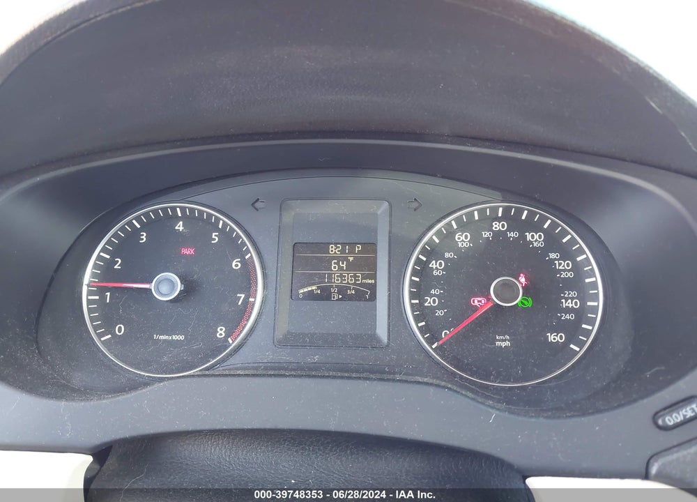 2014 VOLKSWAGEN JETTA 1.8T SE VIN: 3VWD17AJ8EM399787