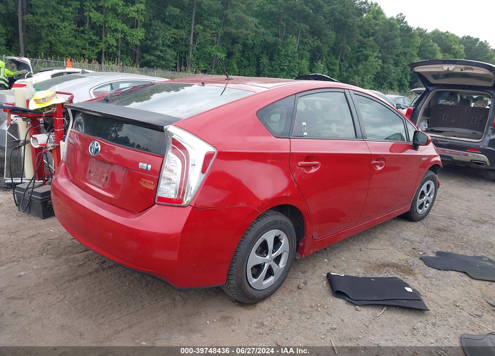 2013 TOYOTA PRIUS TWO VIN: JTDKN3DU1D5545836