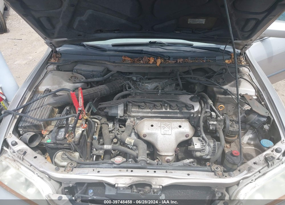 1998 HONDA ACCORD LX VIN: 1HGCG5649WA040176