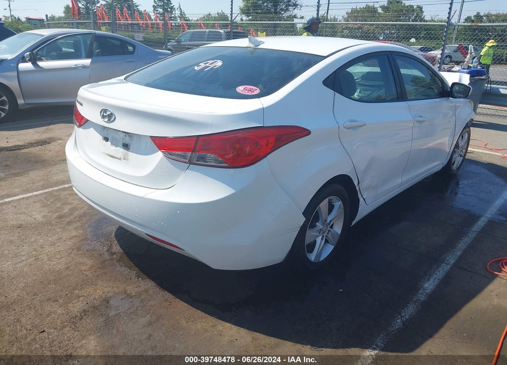 2013 HYUNDAI ELANTRA GLS VIN: 5NPDH4AE5DH208783