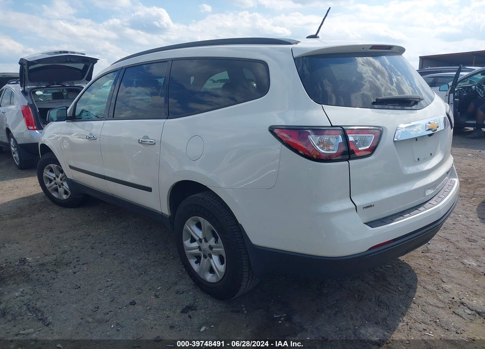 2015 CHEVROLET TRAVERSE LS VIN: 1GNKVFEDXFJ294431