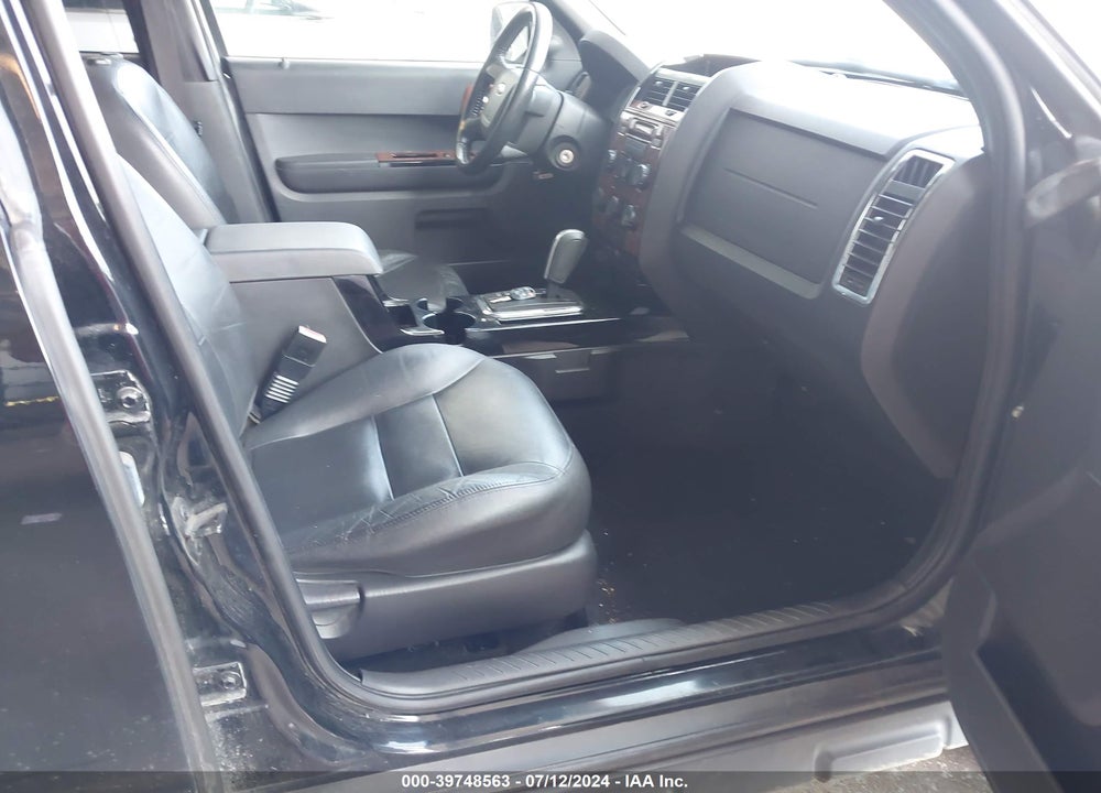 2008 FORD ESCAPE LIMITED VIN: 1FMCU94118KB84093