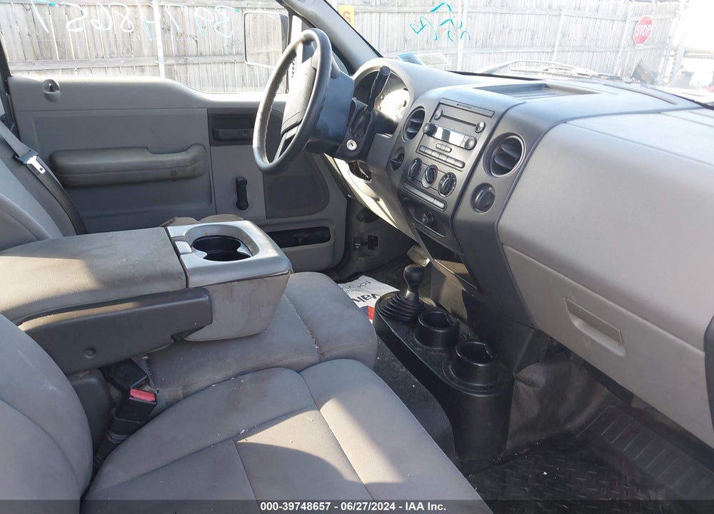 2005 FORD F-150 STX/XL/XLT VIN: 1FTRX14W35FB27630