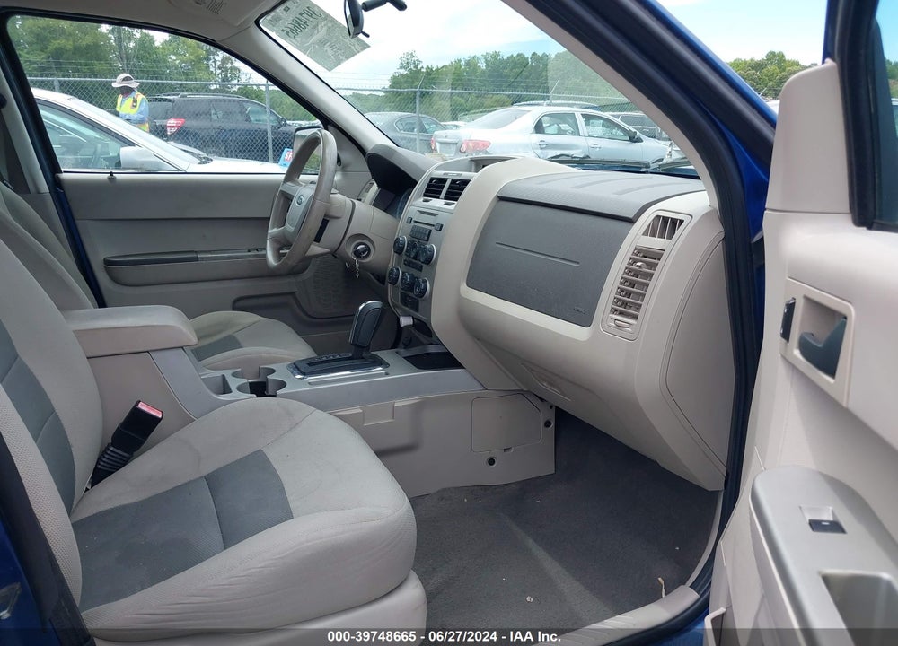 2008 FORD ESCAPE HYBRID VIN: 1FMCU59H38KE09256