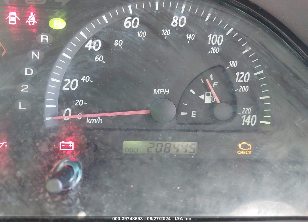 2004 TOYOTA CAMRY LE VIN: 4T1BE32KX4U868611