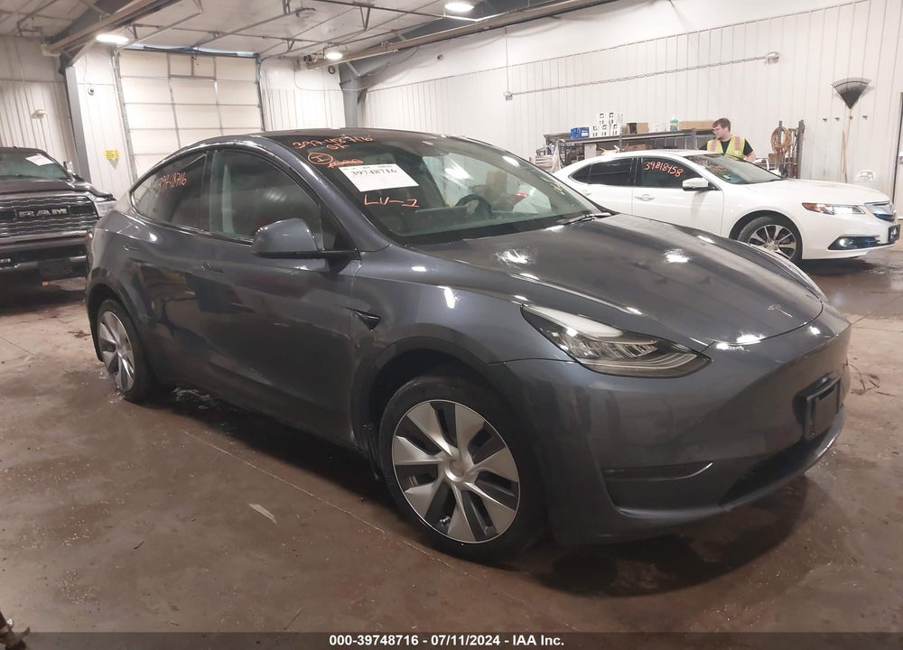 2023 TESLA MODEL Y AWD/LONG RANGE DUAL MOTOR ALL-WHEEL DRIVE VIN: 7SAYGDEE7PA025077