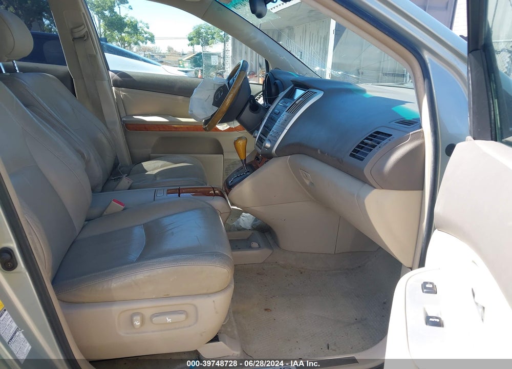 2004 LEXUS RX 330 VIN: JTJHA31U840073686