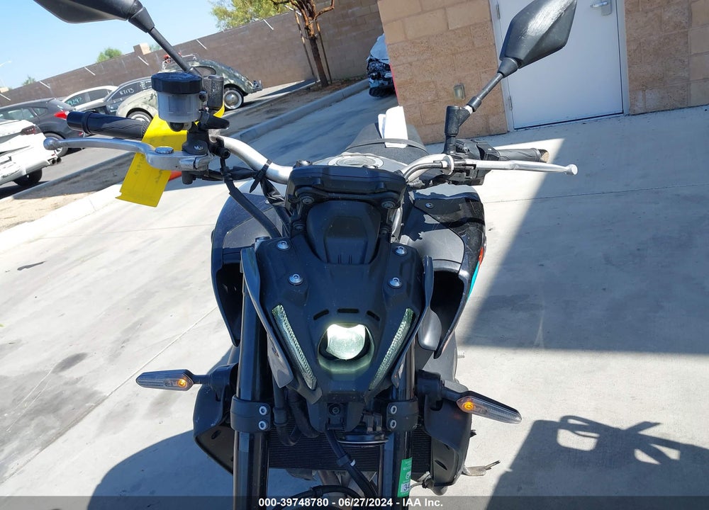 2022 YAMAHA MT09 C VIN: JYARN71Y6NA000684