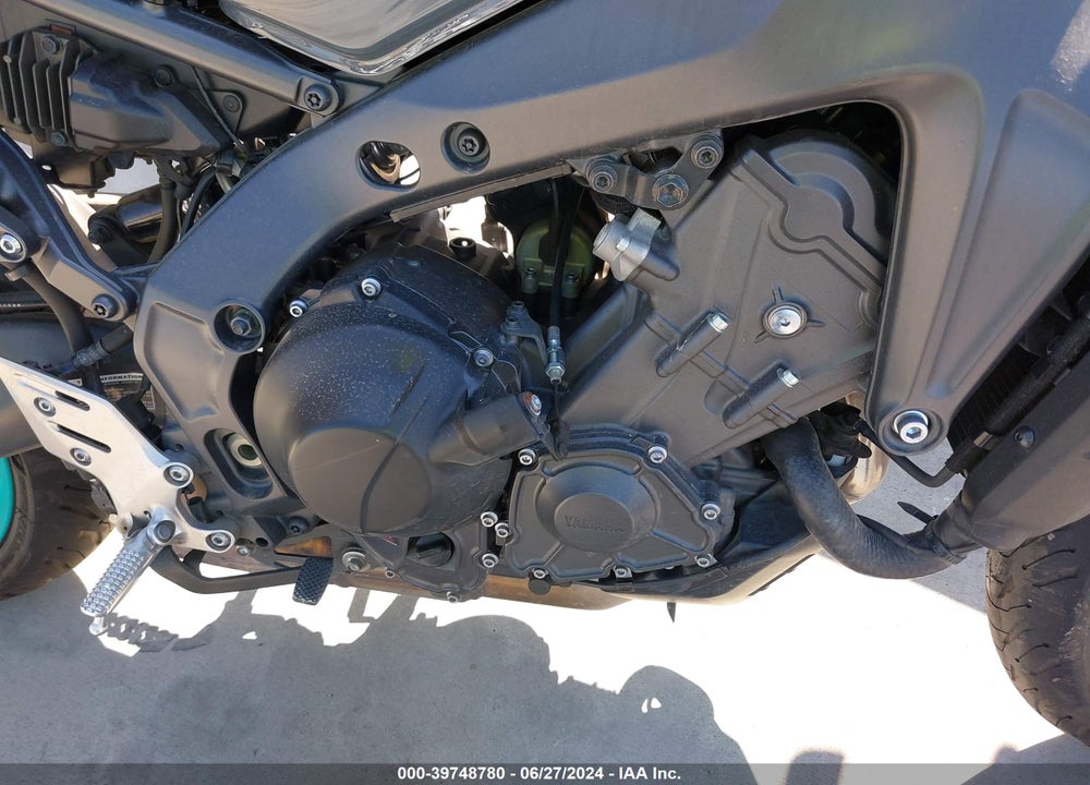 2022 YAMAHA MT09 C VIN: JYARN71Y6NA000684