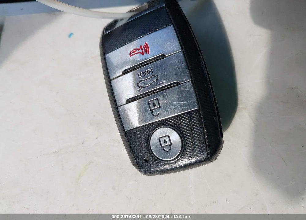 2015 KIA FORTE EX VIN: KNAFZ4A81F5373133