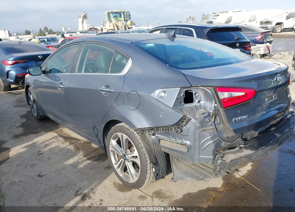 2015 KIA FORTE EX VIN: KNAFZ4A81F5373133