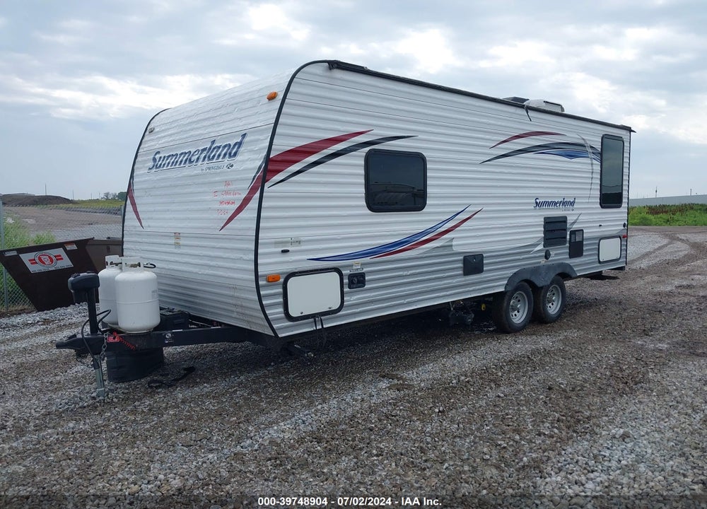 2016 KEYSTONE SUMMERLAND SM2020 VIN: 4YDT20224G3150897