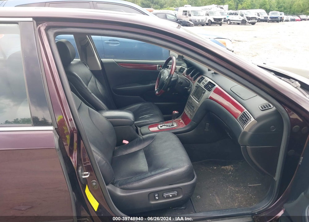 2005 LEXUS ES 330 VIN: JTHBA30G655141278