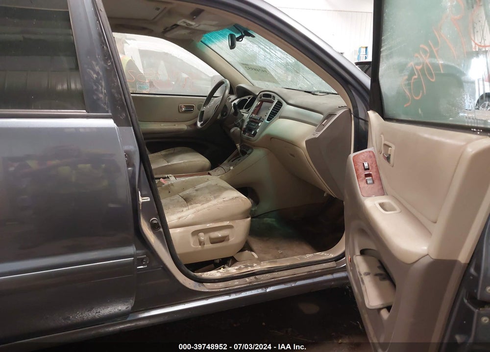 2006 TOYOTA HIGHLANDER HYBRID LIMITED V6 VIN: JTEEW21A460023485