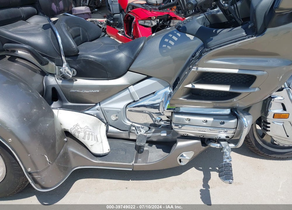2008 HONDA GL1800 VIN: 1HFSC47H78A713458