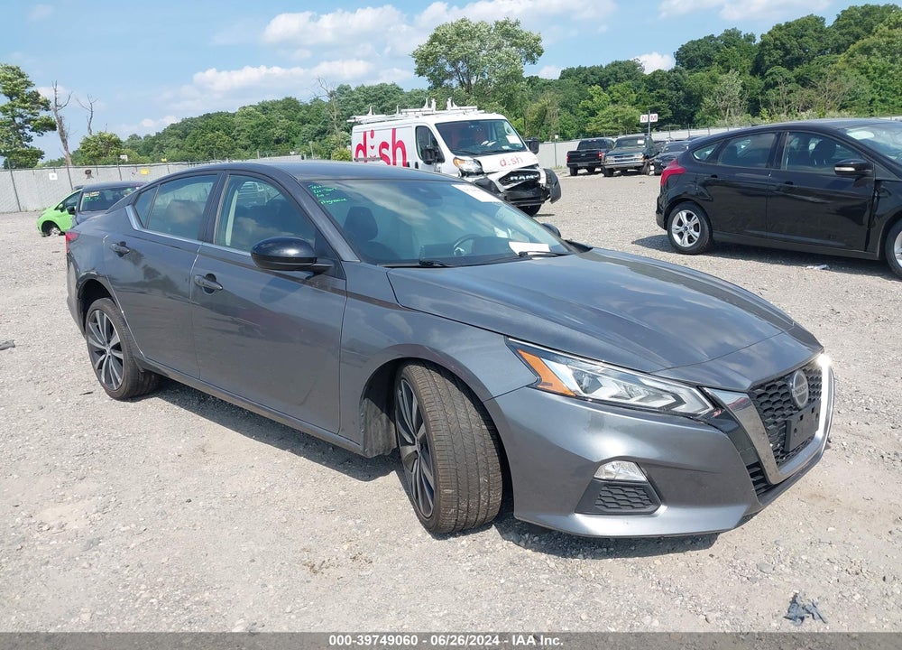 2022 NISSAN ALTIMA SR FWD VIN: 1N4BL4CV2NN403671