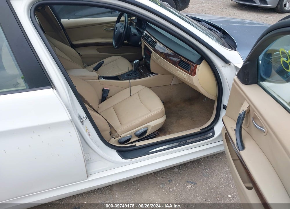 2009 BMW 328I VIN: WBAPH575X9NL76773